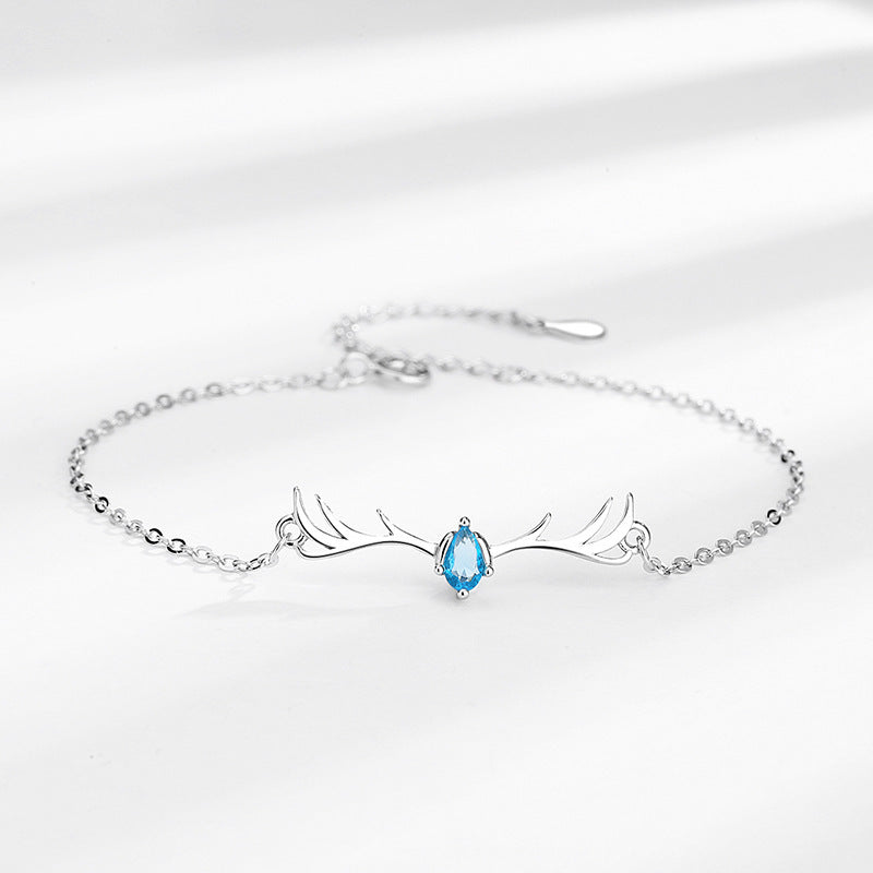 Sterling Silver One Deer Necklace With You Elk Antlers