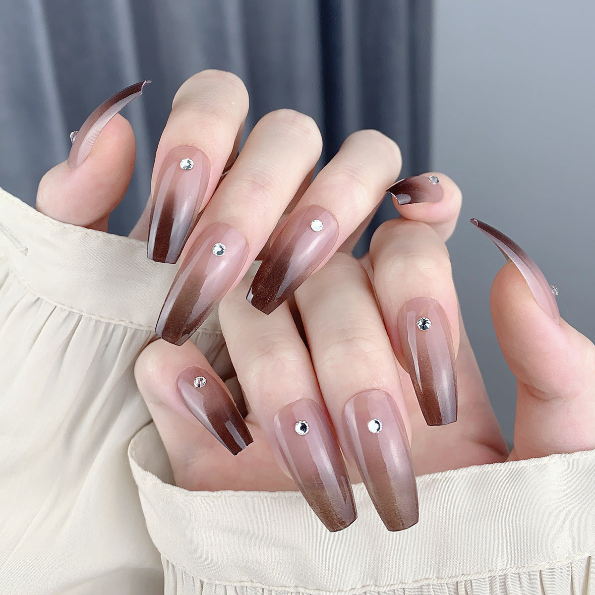 Nail Beauty New Hand-painted Fake Nail Tip Tulip Patch